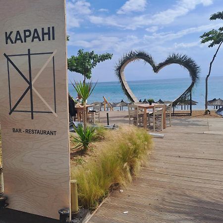 Beach Hotel Kapahi Pefkari Esterno foto